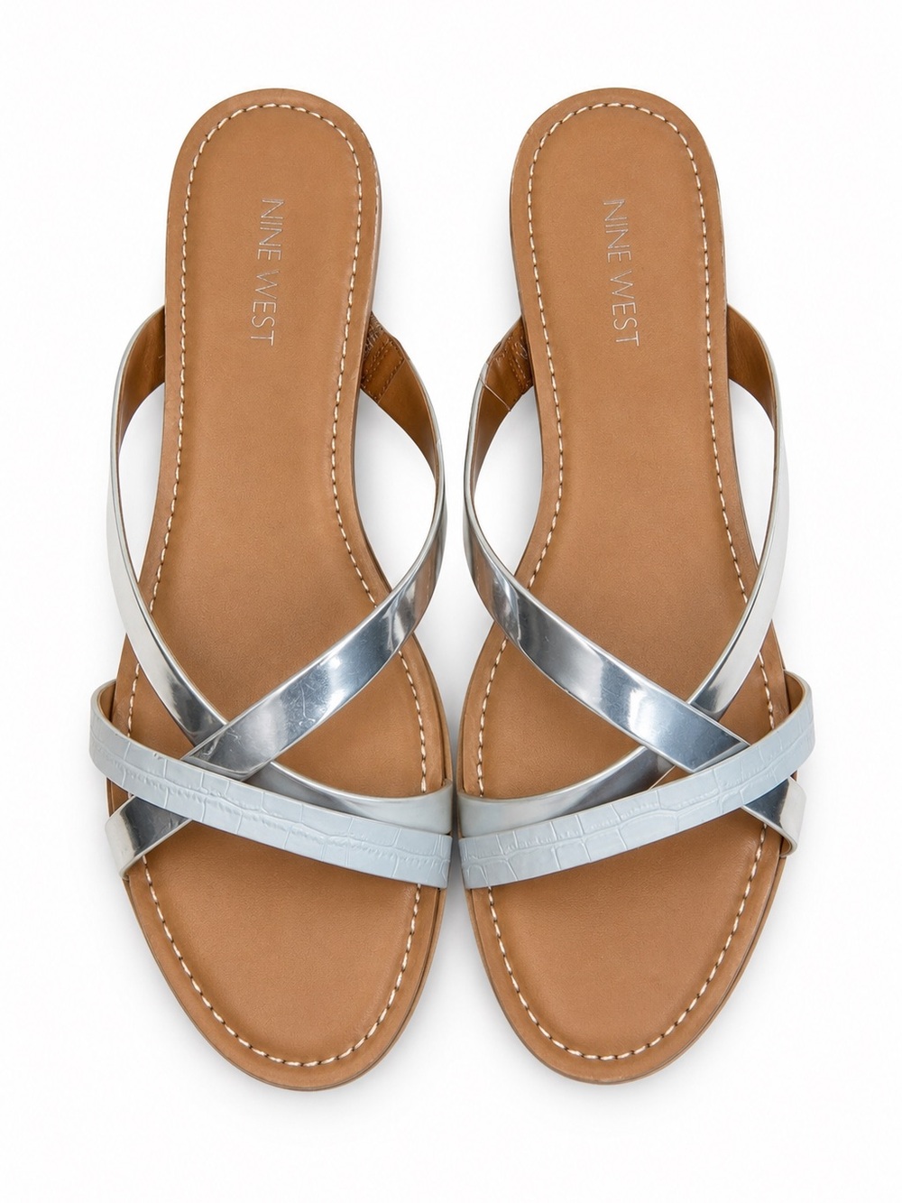 Nine West Slip On Sandals White Silver Strappy Beach Resort Shoes Size 9.5